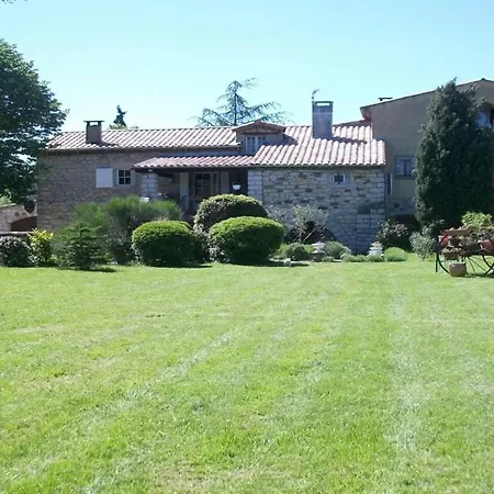 Holiday home Maison Avec Jardin A Villeneuve-de-berg, Piscine Partagee Villeneuve-de-Berg